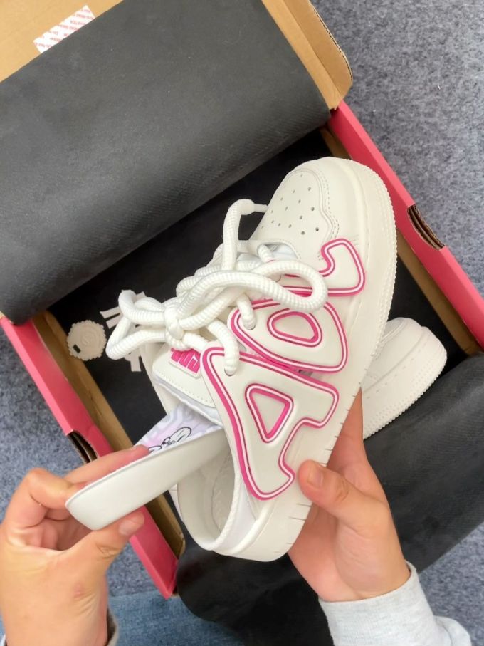 低帮 系带 魔术贴 皮革 