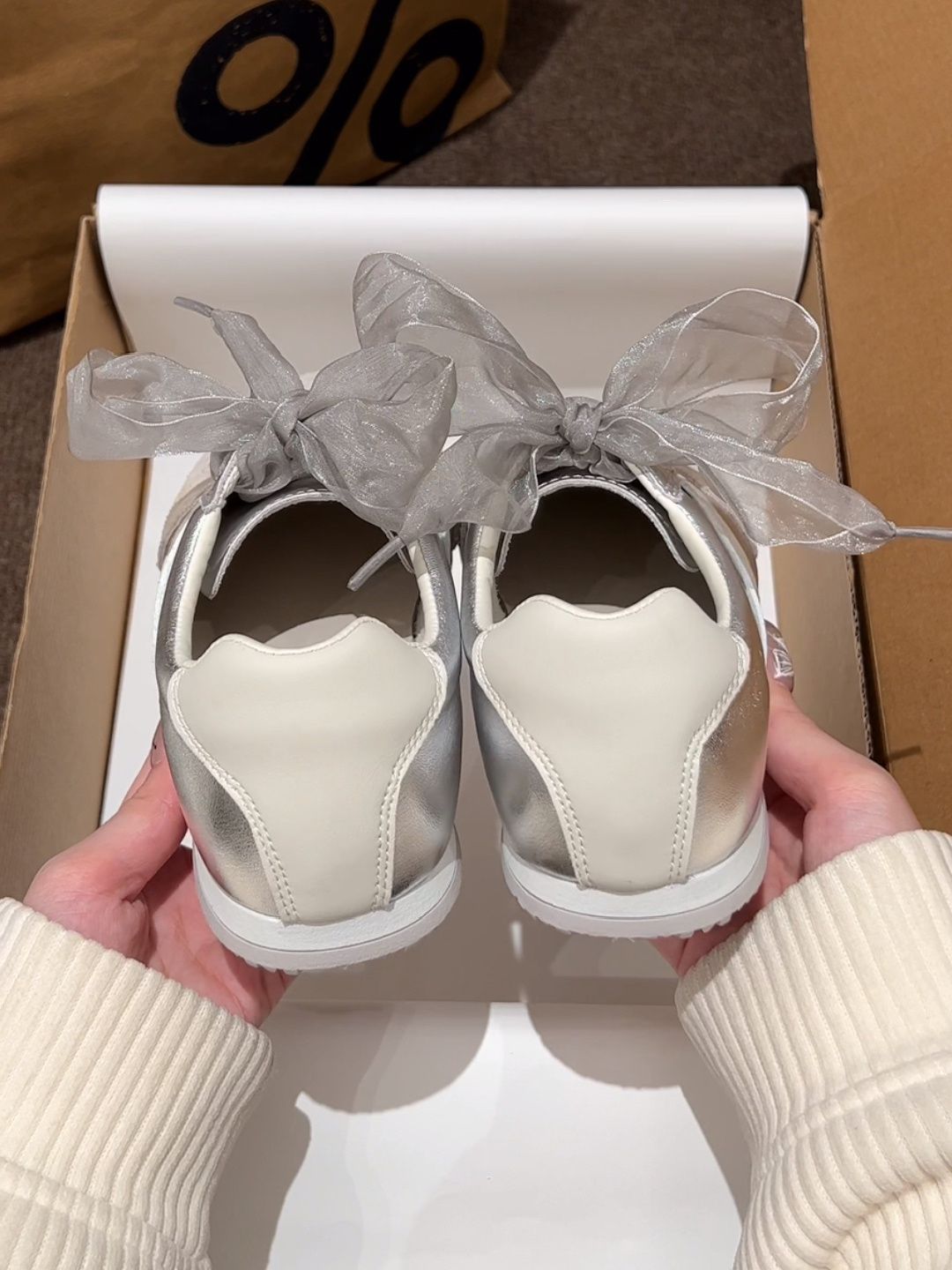 低帮  - VALI鞋履AI设计主图