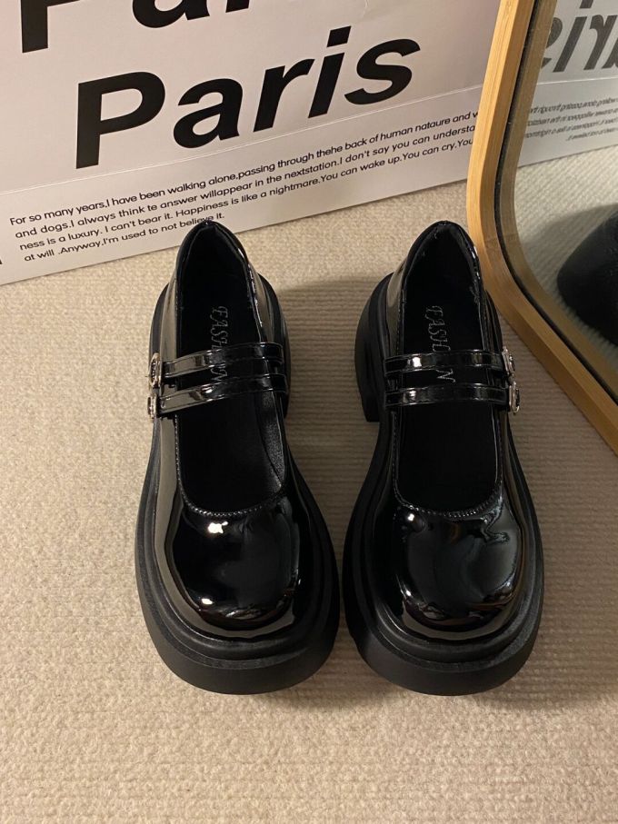 圆头 袢扣 中口鞋 皮革 