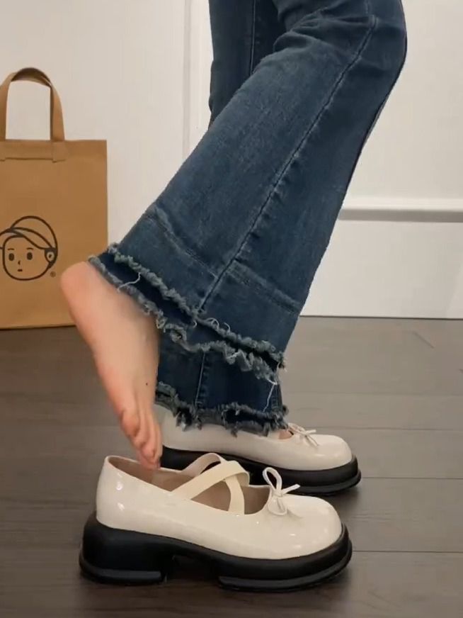 圆头 中口鞋 皮革 