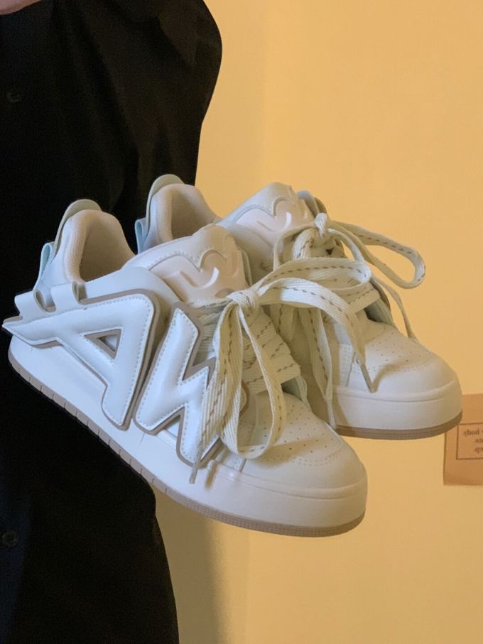 低帮 系带 魔术贴 皮革 