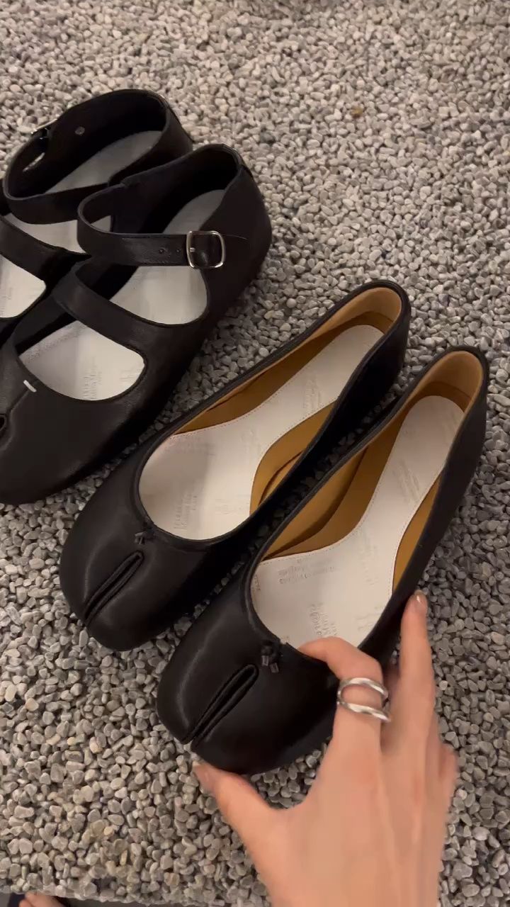  - VALI鞋履AI设计主图