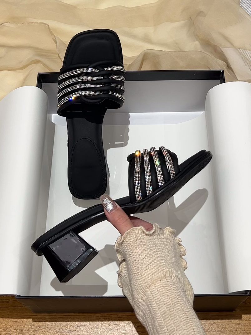 无帮  - VALI鞋履AI设计主图