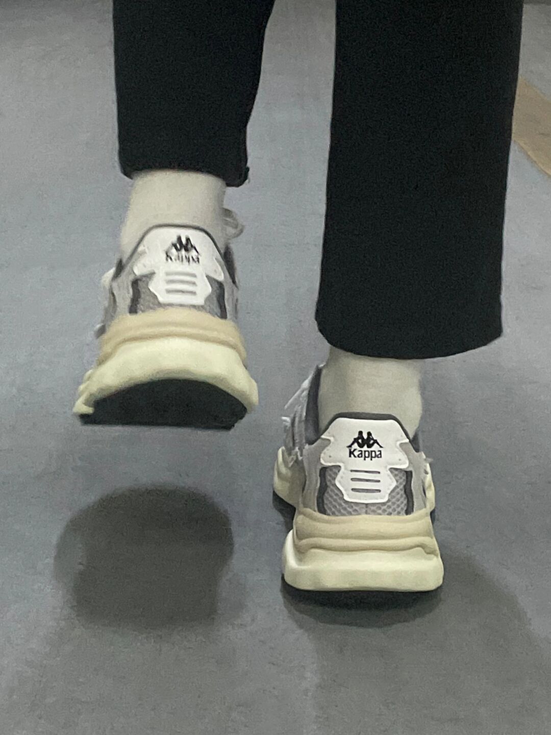  - VALI鞋履AI设计主图