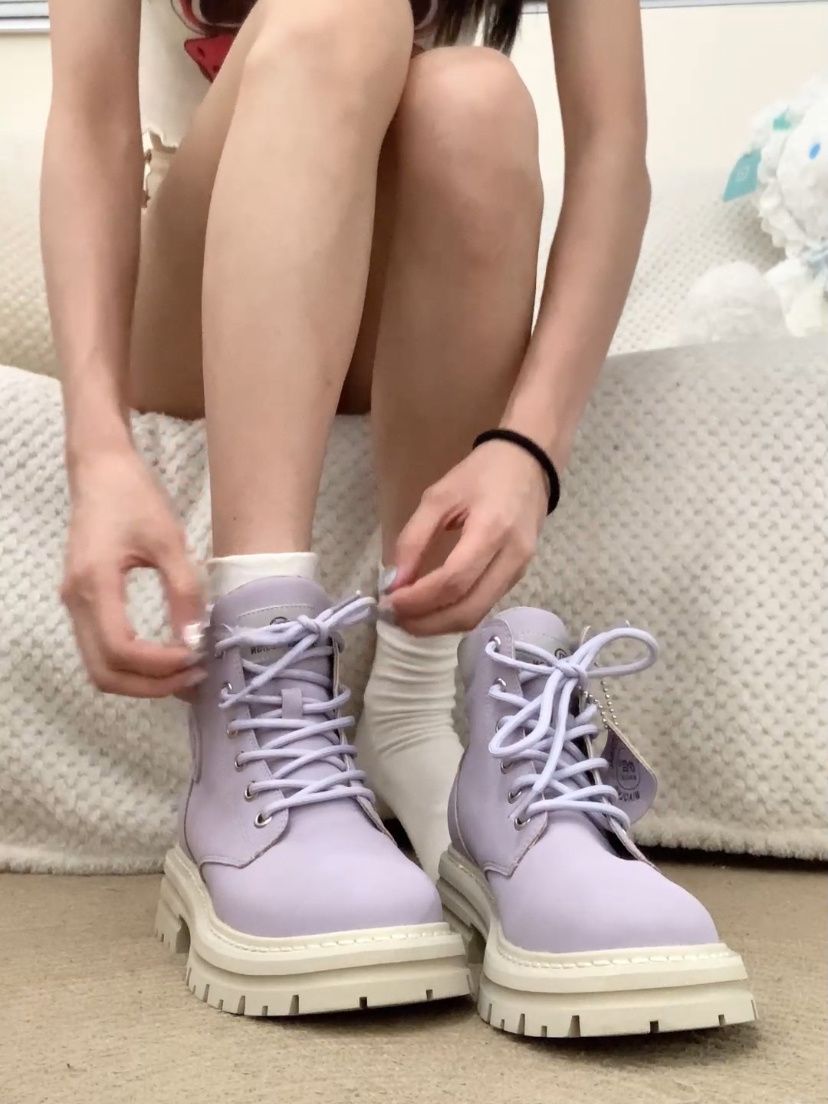 圆头 系带 皮革  - VALI鞋履AI设计主图