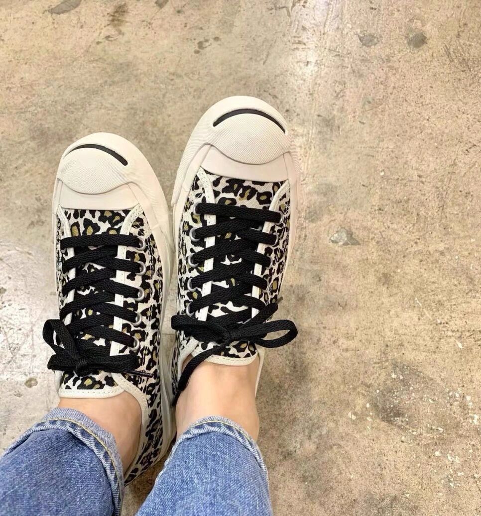  - VALI鞋履AI设计主图