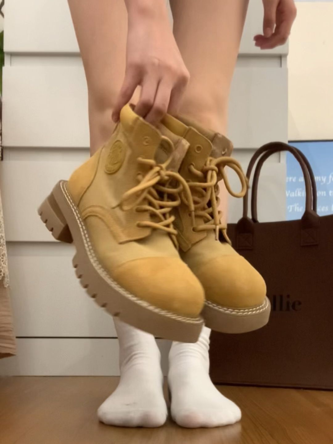 圆头 弹力绳 系带 皮革  - VALI鞋履AI设计主图