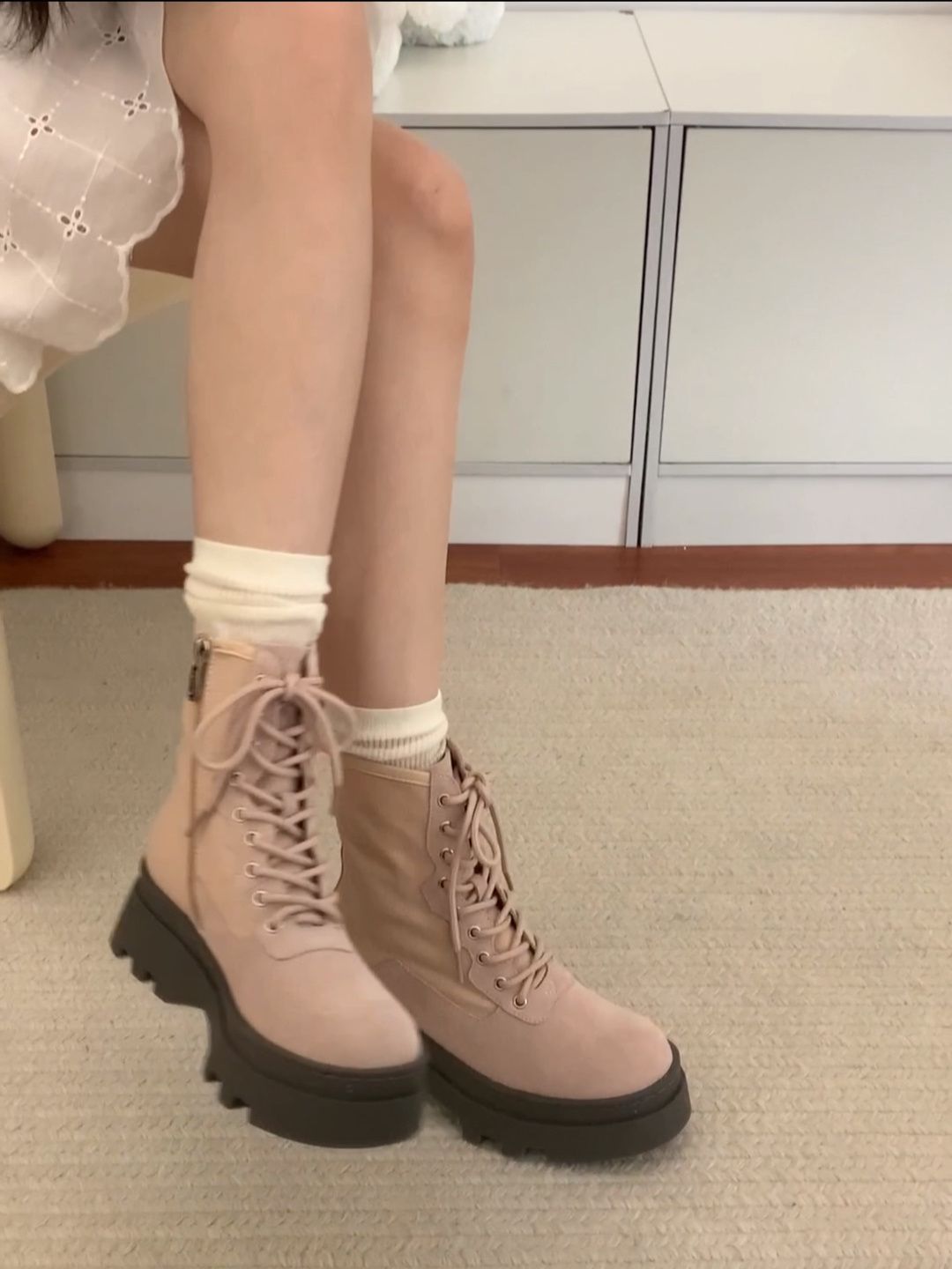 圆头 系带 皮革  - VALI鞋履AI设计主图