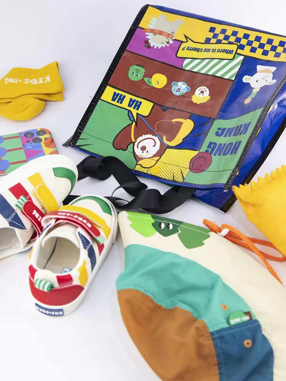 魔术贴  - VALI鞋履AI设计主图