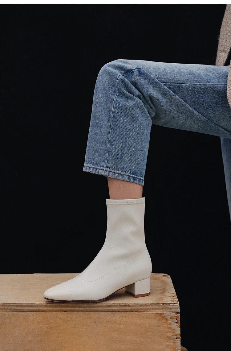 中跟 粗跟 皮革  - VALI鞋履AI设计主图