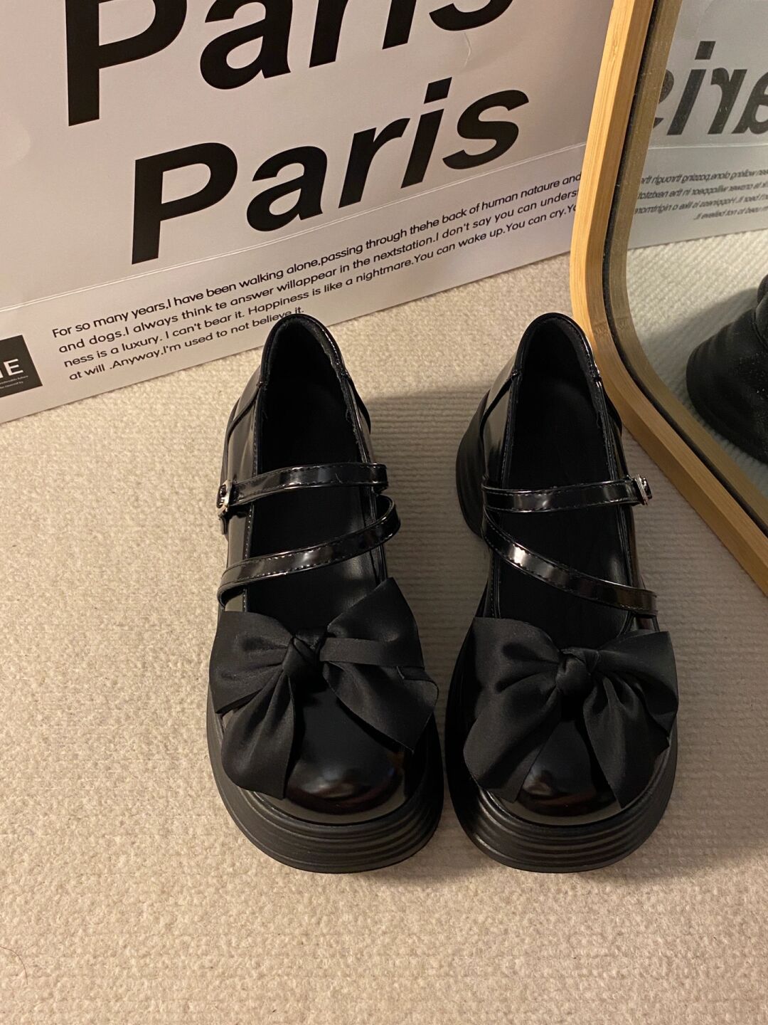 圆头 袢扣 中口鞋 皮革  - VALI鞋履AI设计主图