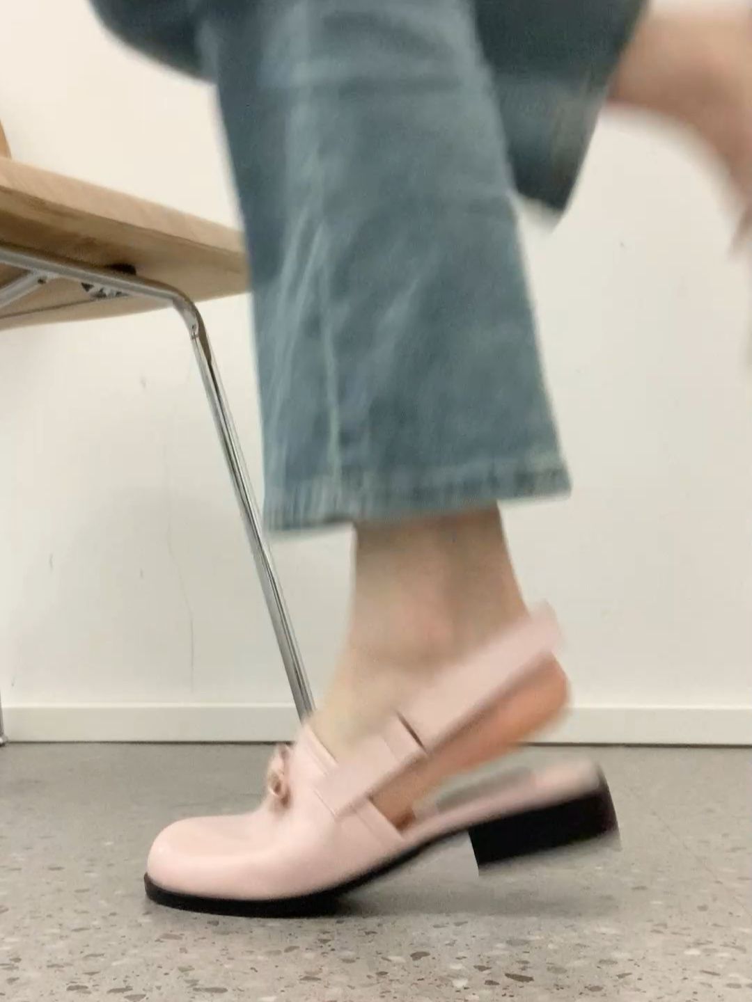 中口鞋  - VALI鞋履AI设计主图