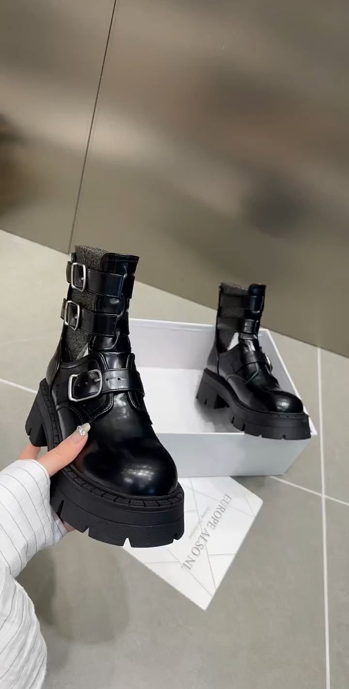 圆头 袢扣 皮革 拉链  - VALI鞋履AI设计主图