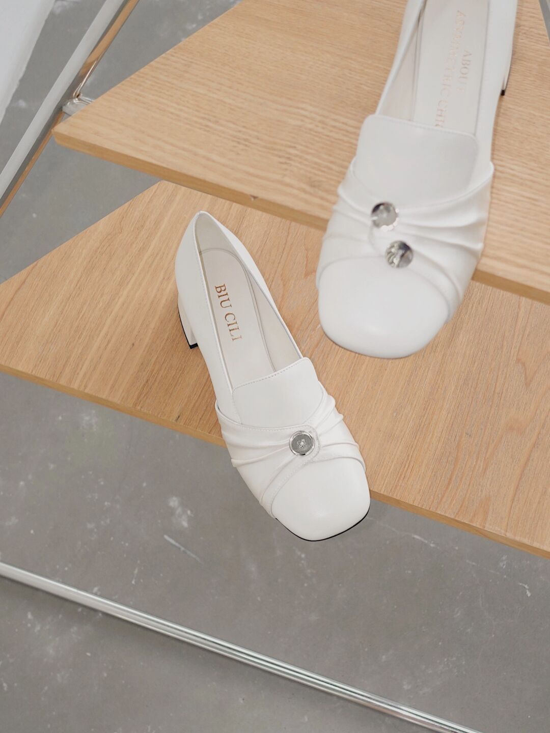  - VALI鞋履AI设计主图