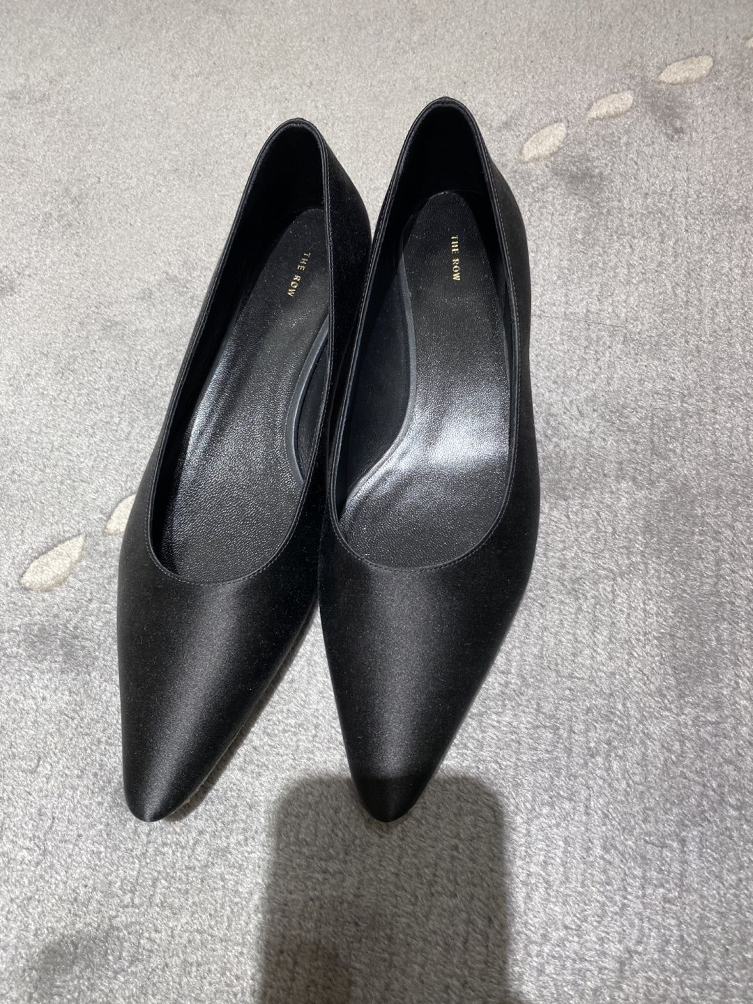 尖头 一脚蹬 浅口鞋 皮革  - VALI鞋履AI设计主图