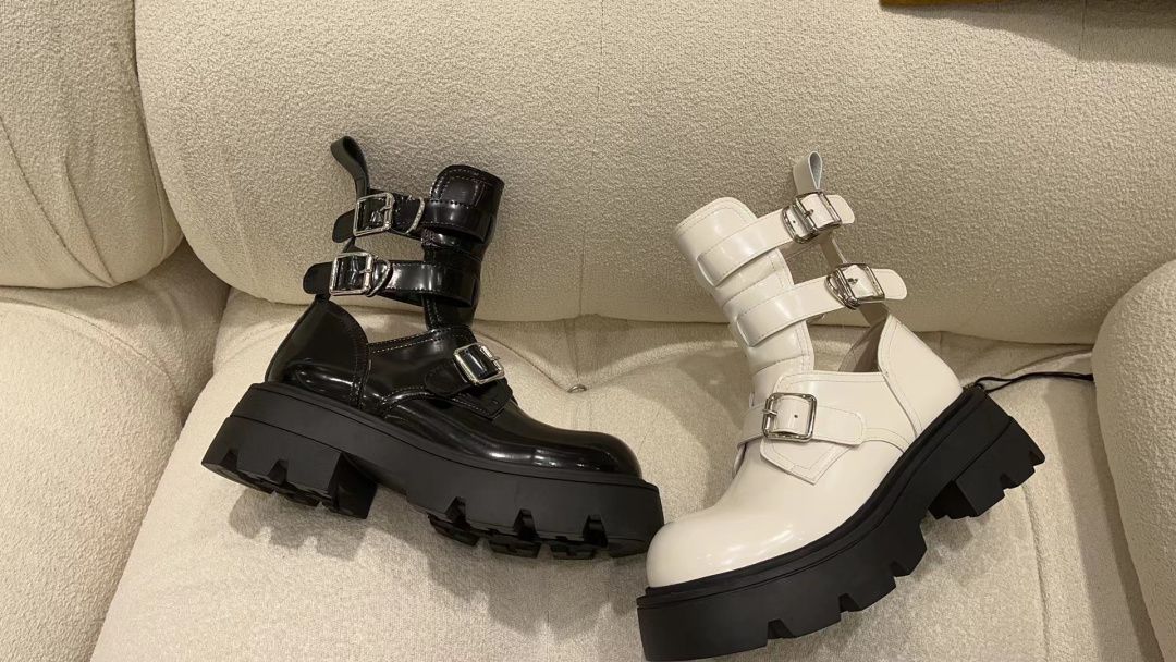 圆头 袢扣 皮革  - VALI鞋履AI设计主图