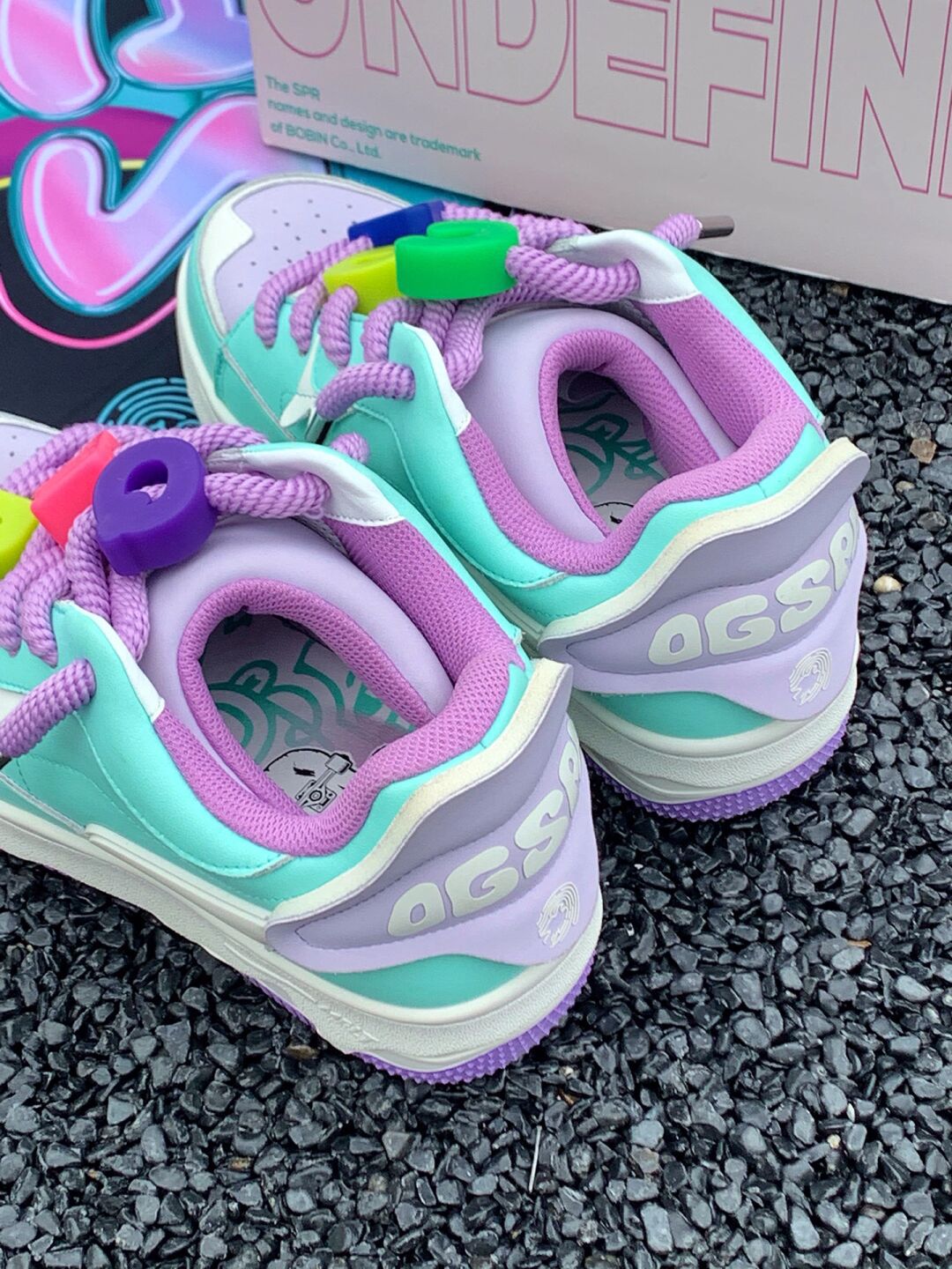  - VALI鞋履AI设计主图