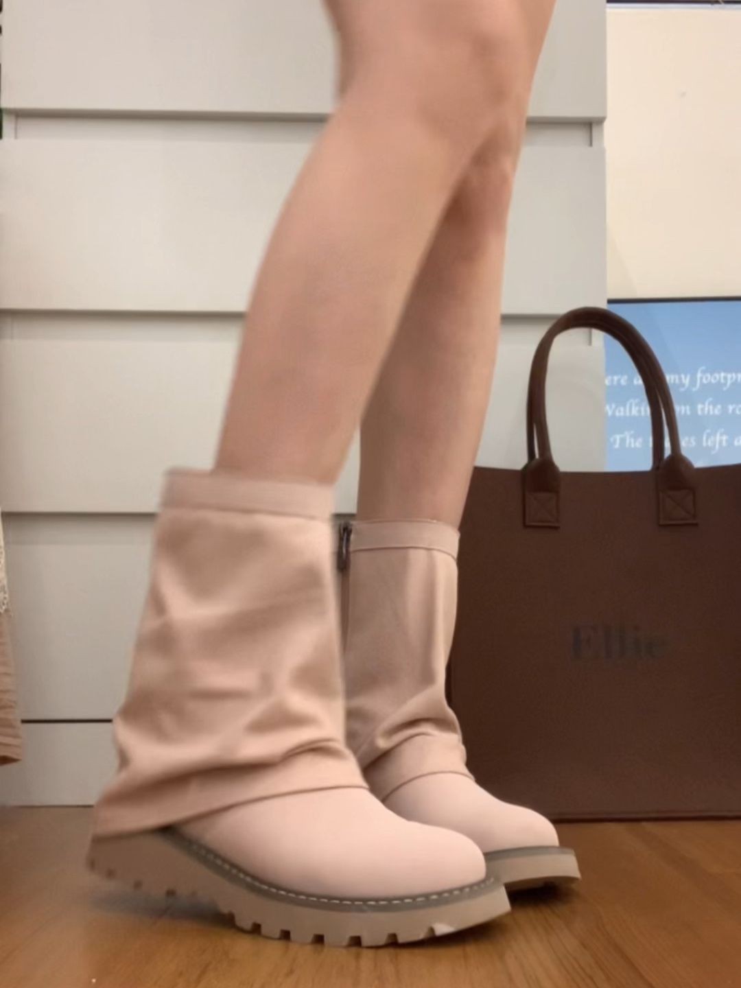 圆头 皮革  - VALI鞋履AI设计主图