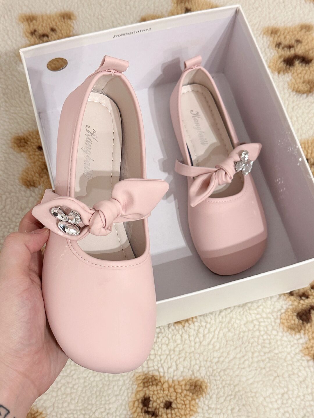 圆头 中口鞋 皮革  - VALI鞋履AI设计主图