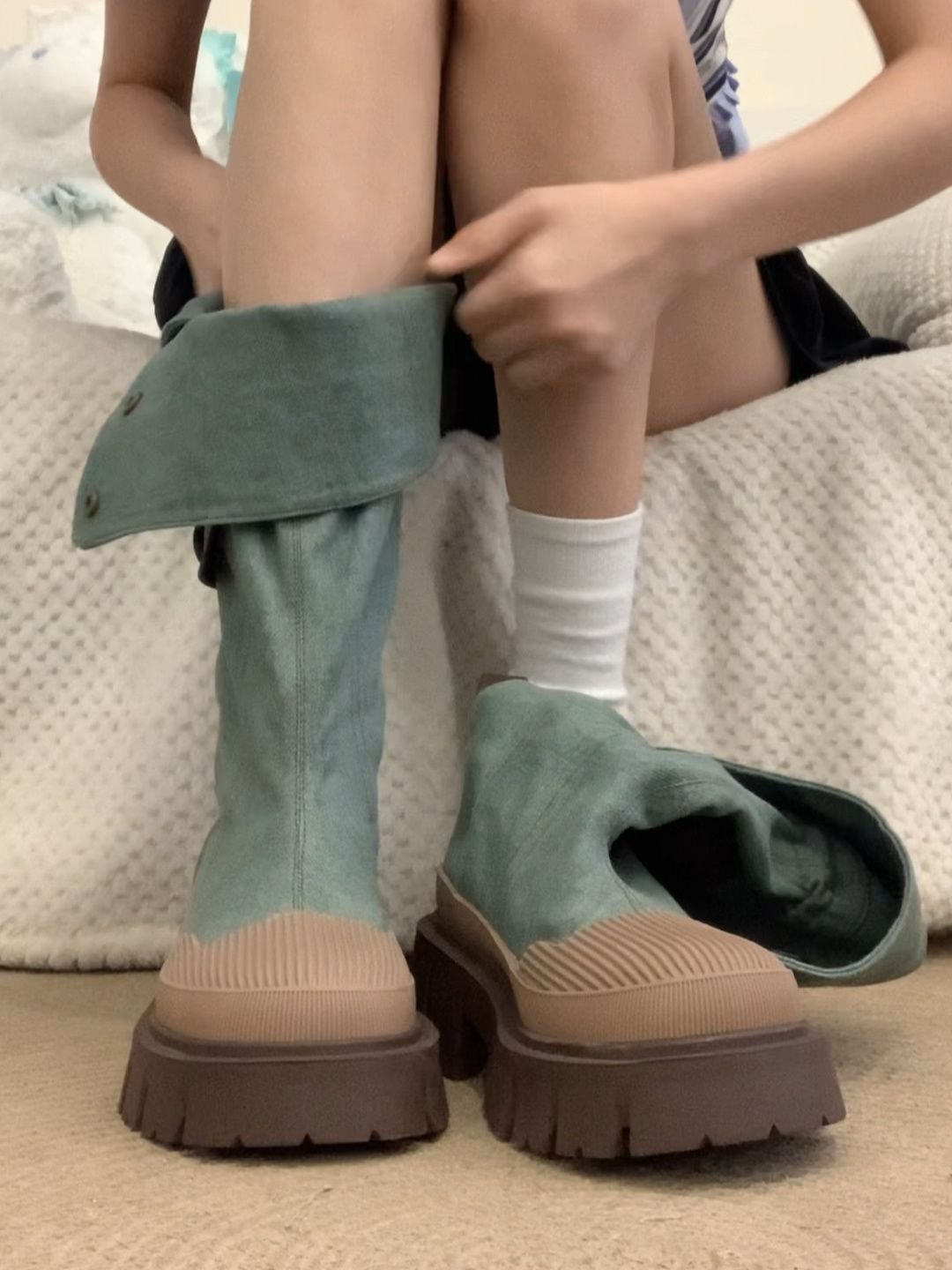  - VALI鞋履AI设计主图