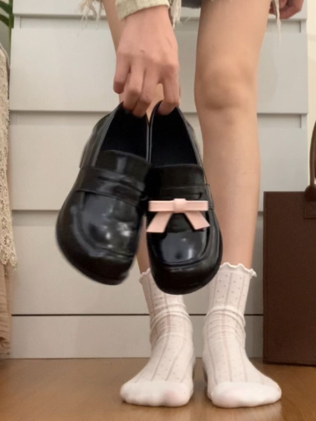 圆头 深口鞋 皮革  - VALI鞋履AI设计主图