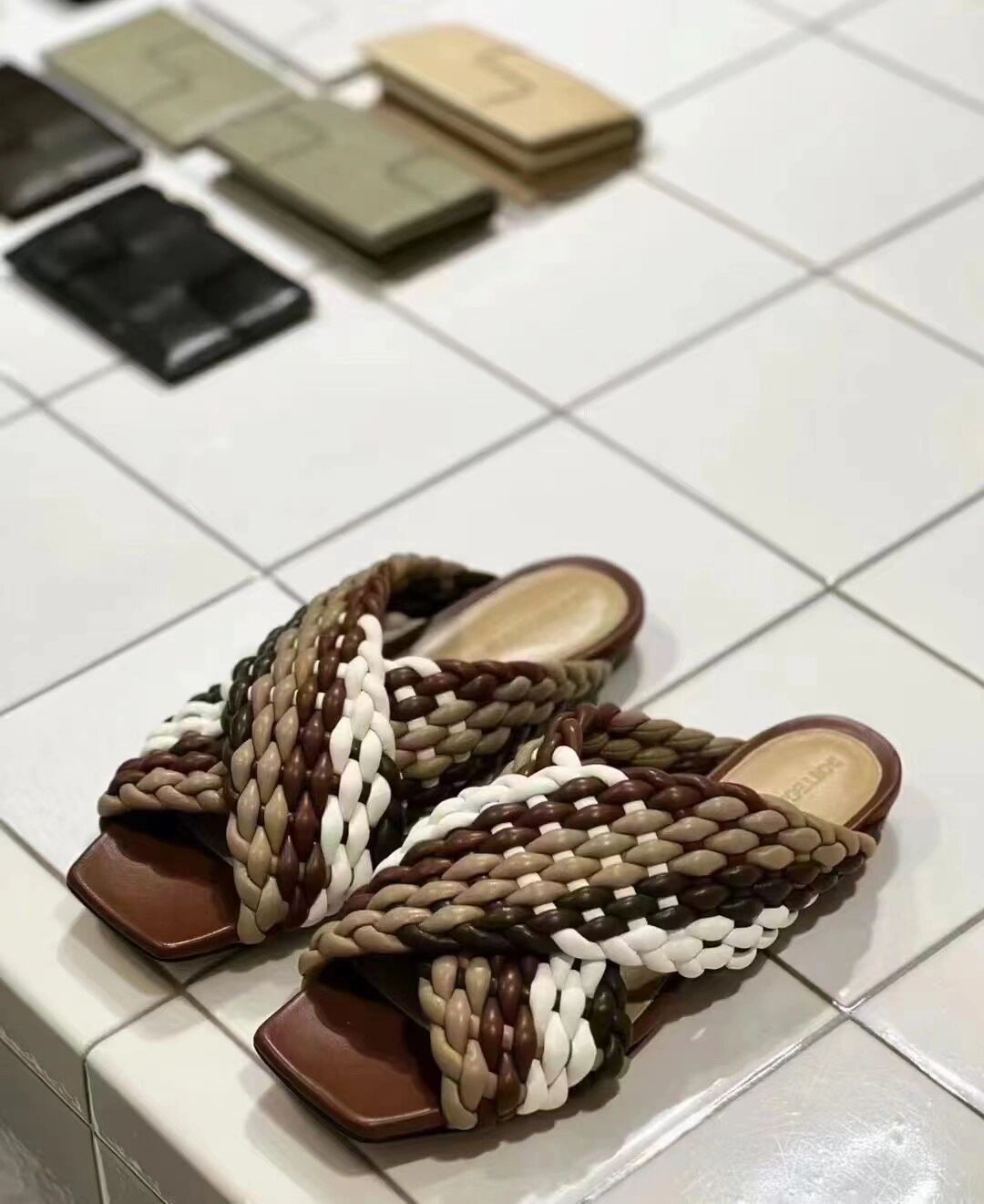 无帮  - VALI鞋履AI设计主图