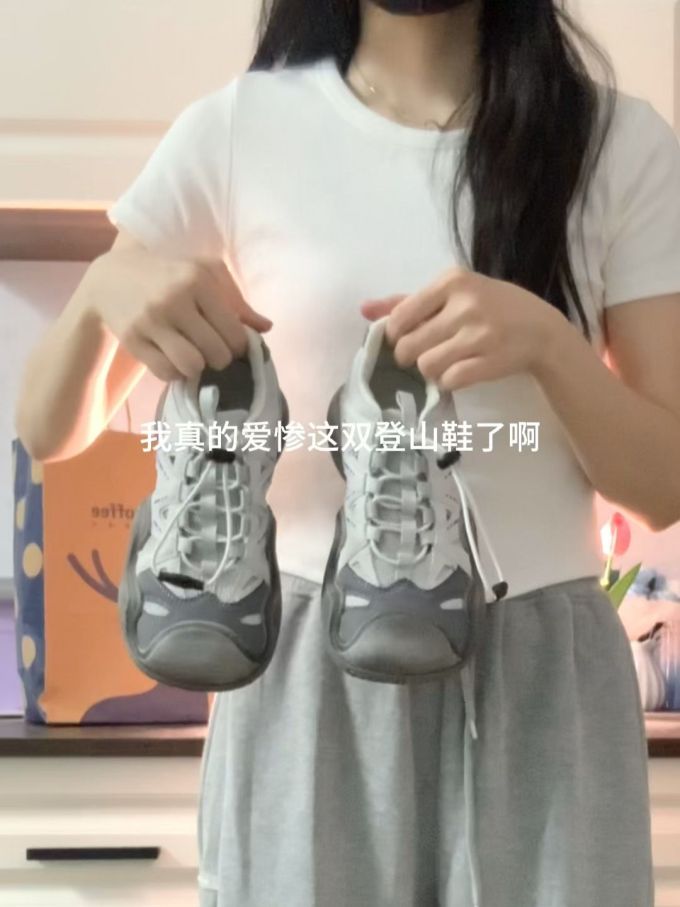 针织面料 圆形领 水洗蓝 鸽羽色 