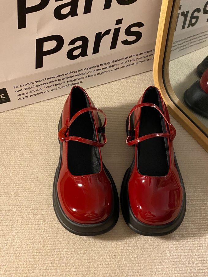 圆头 袢扣 中口鞋 皮革 