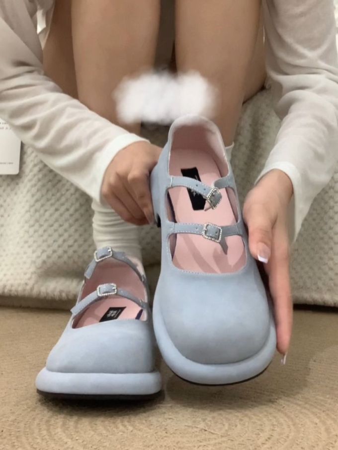 圆头 中口鞋 皮革 