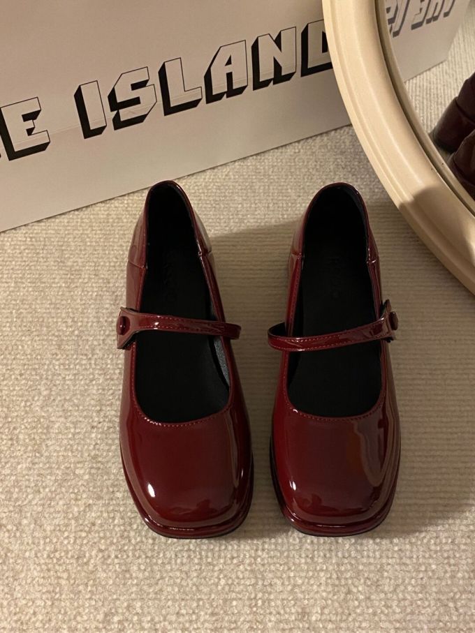 方头 袢扣 中口鞋 皮革 