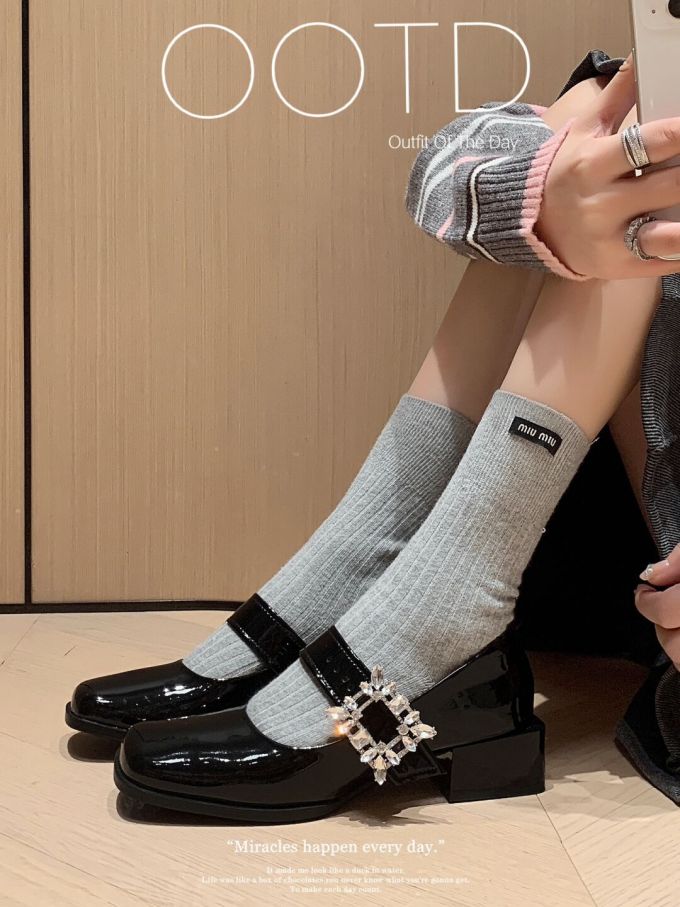 方头 中口鞋 皮革 