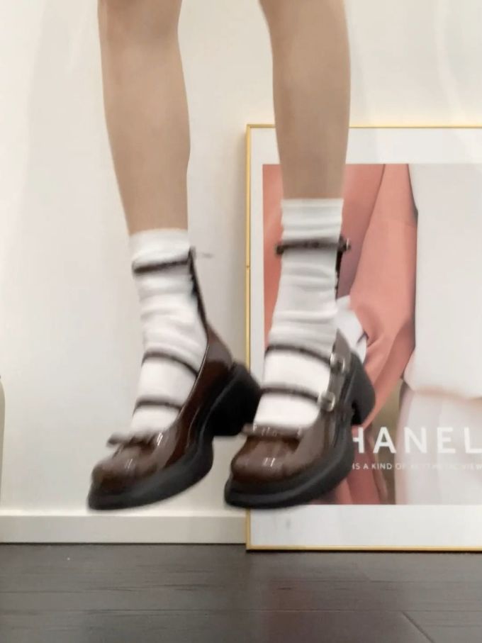 袢扣 中口鞋 皮革 