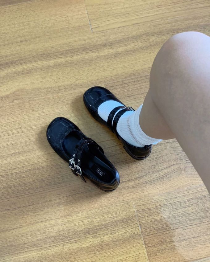 袢扣 中口鞋 皮革 