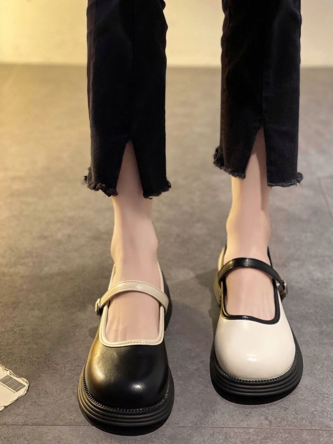 圆头 袢扣 中口鞋 皮革 