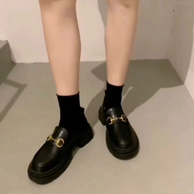 圆头 低帮 一脚蹬 深口鞋 皮革 