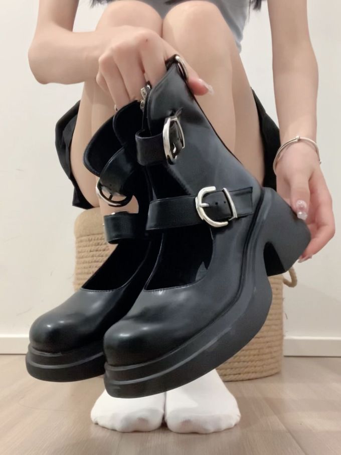 圆头 袢扣 中口鞋 皮革 