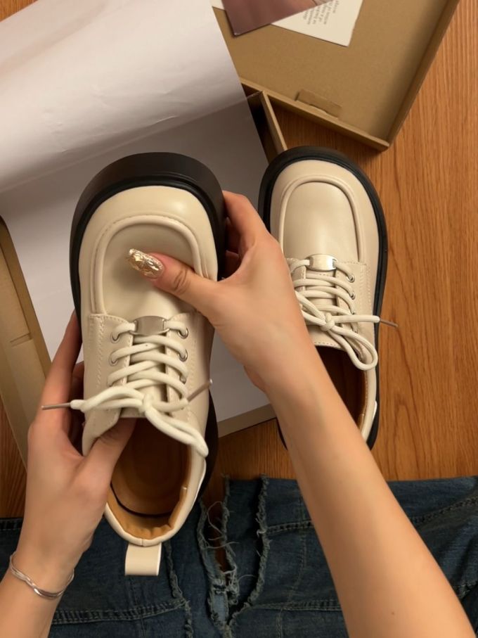 系带 皮革 