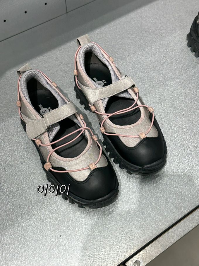 圆头 中口鞋 皮革 