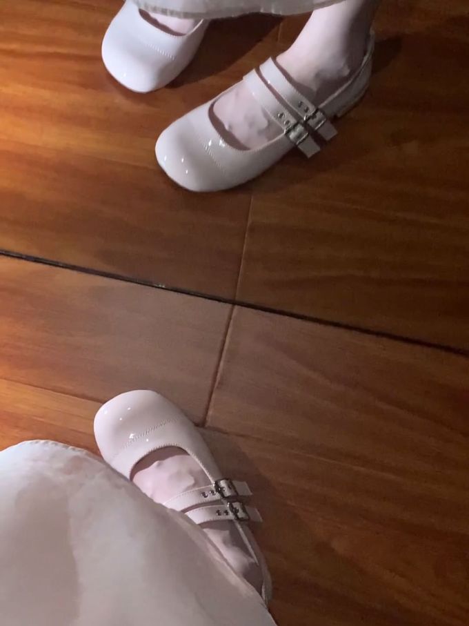 圆头 袢扣 浅口鞋 皮革 
