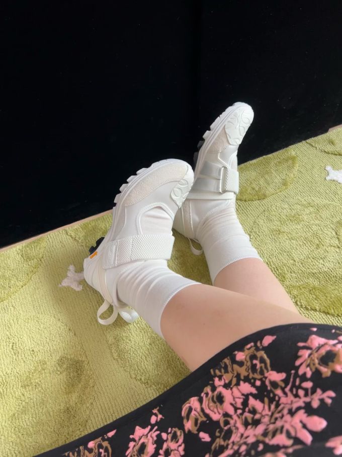 圆头 低帮 中口鞋 皮革 