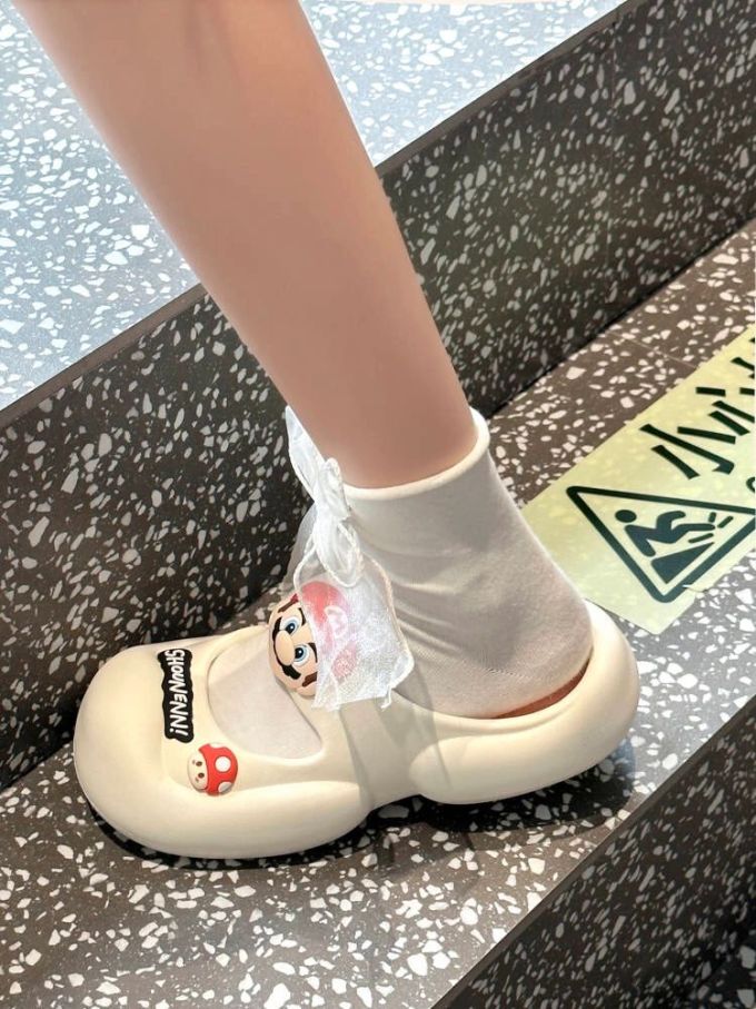 圆头 低帮 中口鞋 皮革 