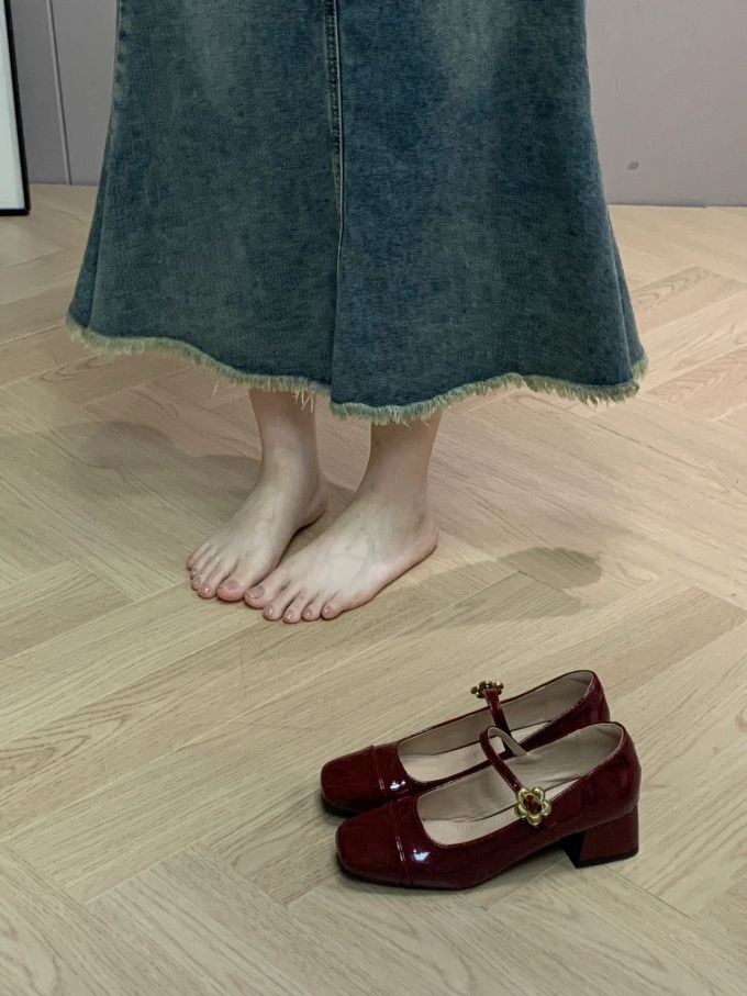 方头 袢扣 中口鞋 皮革 