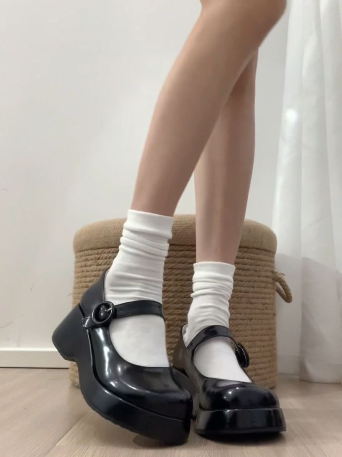 圆头 袢扣 中口鞋 皮革 