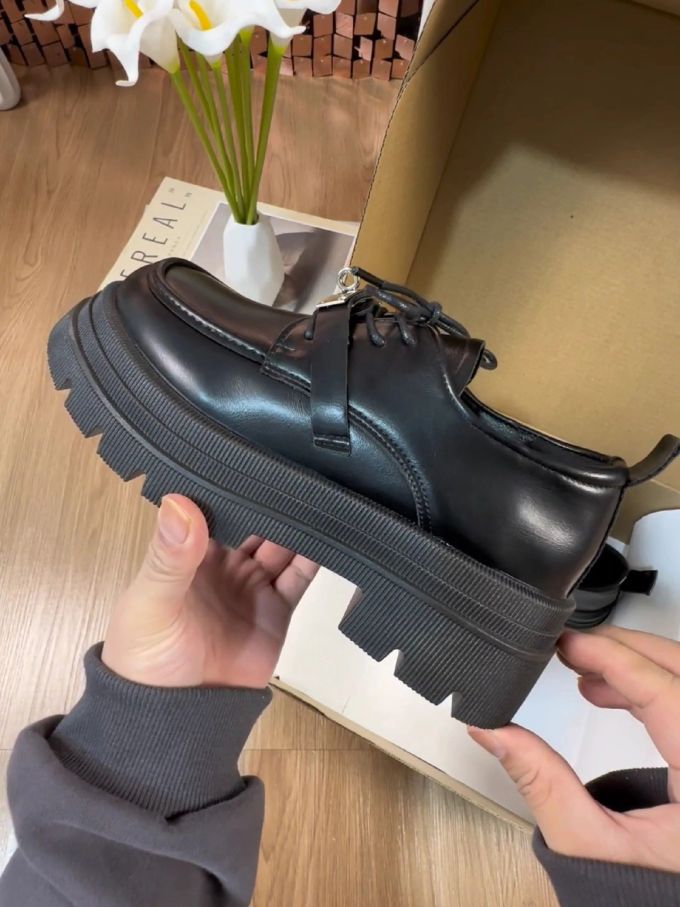 厚底 系带 皮革 