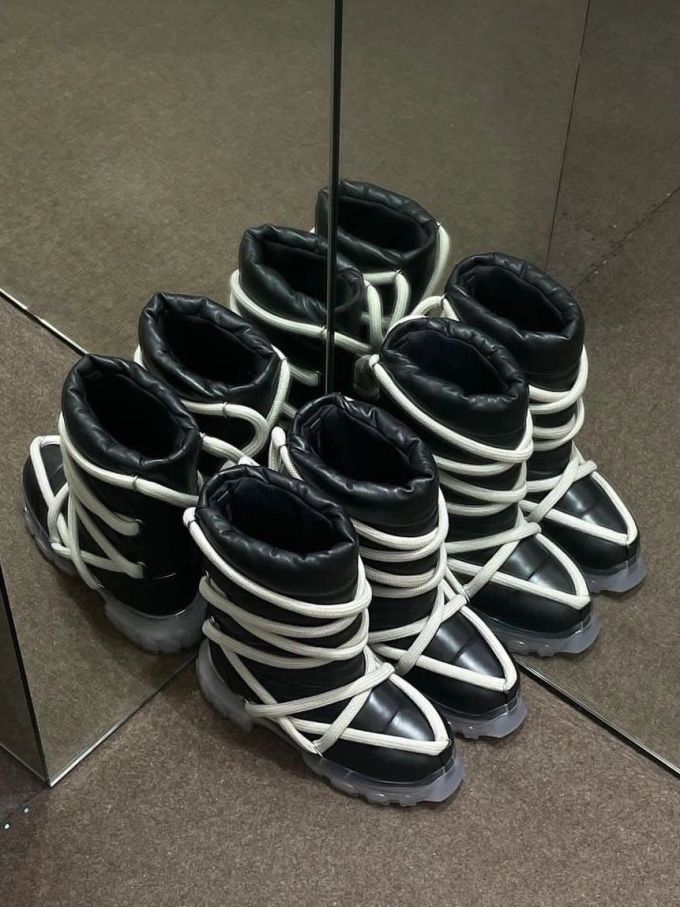 皮革 