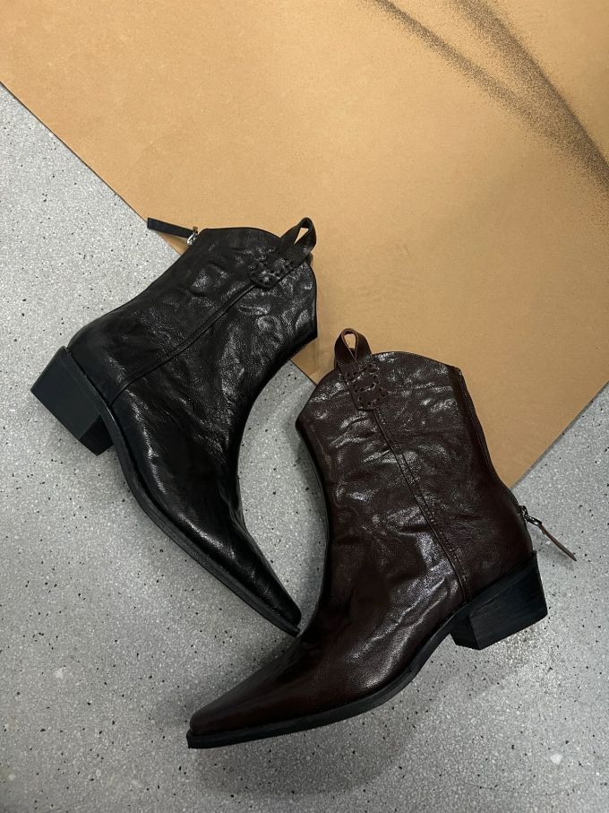 低跟 粗跟 皮革 