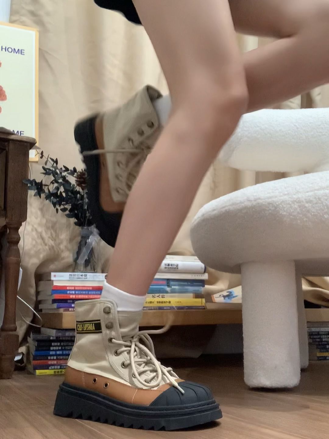 圆头 系带 皮革  - VALI鞋履AI设计主图