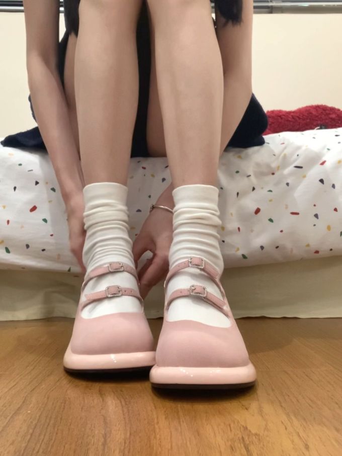 袢扣 中口鞋 皮革 