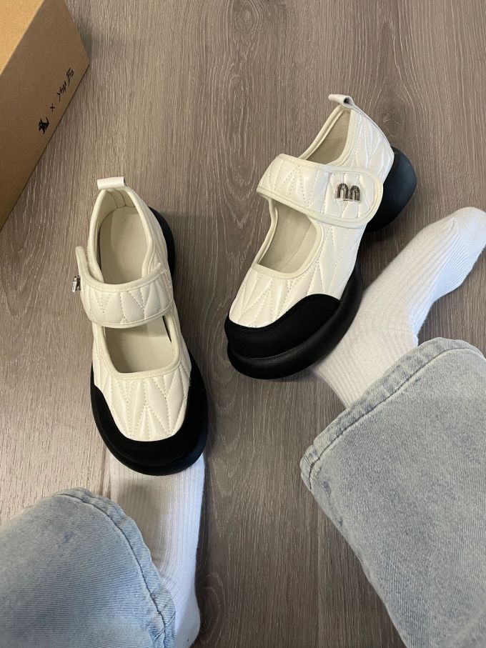 圆头 中口鞋 魔术贴 