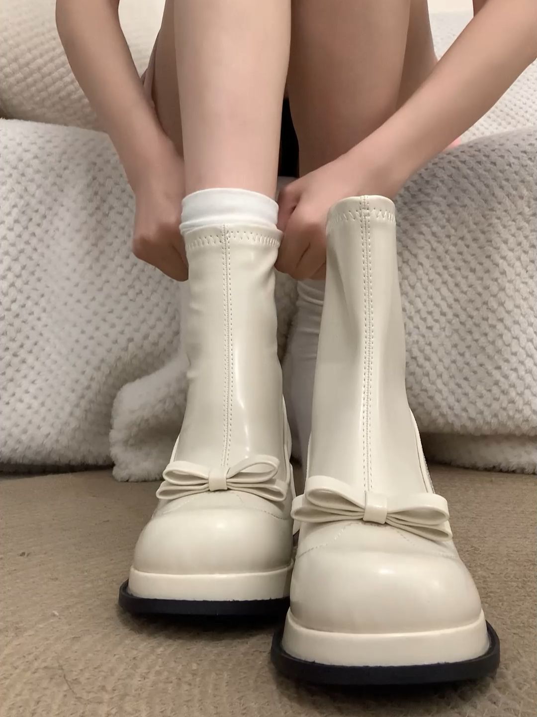  - VALI鞋履AI设计主图